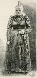 Frau aus Loska in alter Tracht